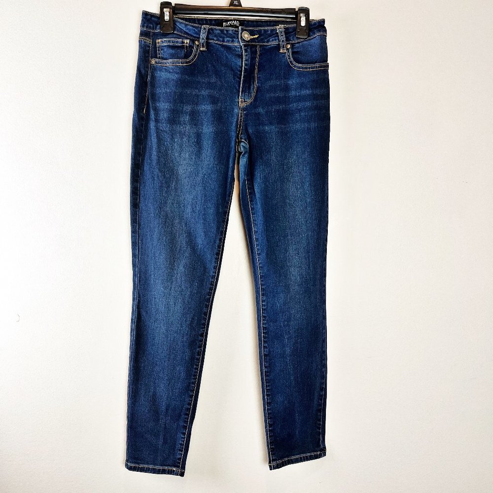 2/$20 Buffalo David Bitton Pursuit Mid-Rise Skinny 6